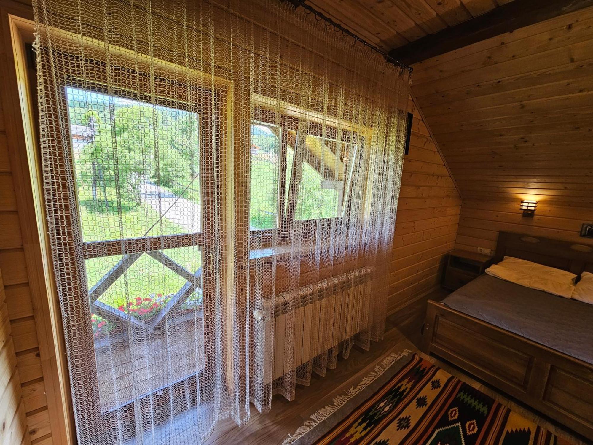 Guesthouse Kolo Druziv Tatariv Dış mekan fotoğraf