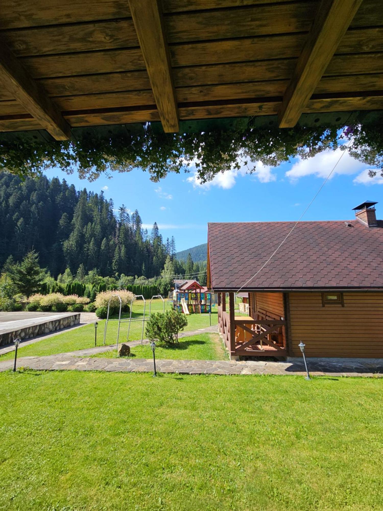 Guesthouse Kolo Druziv Tatariv Dış mekan fotoğraf
