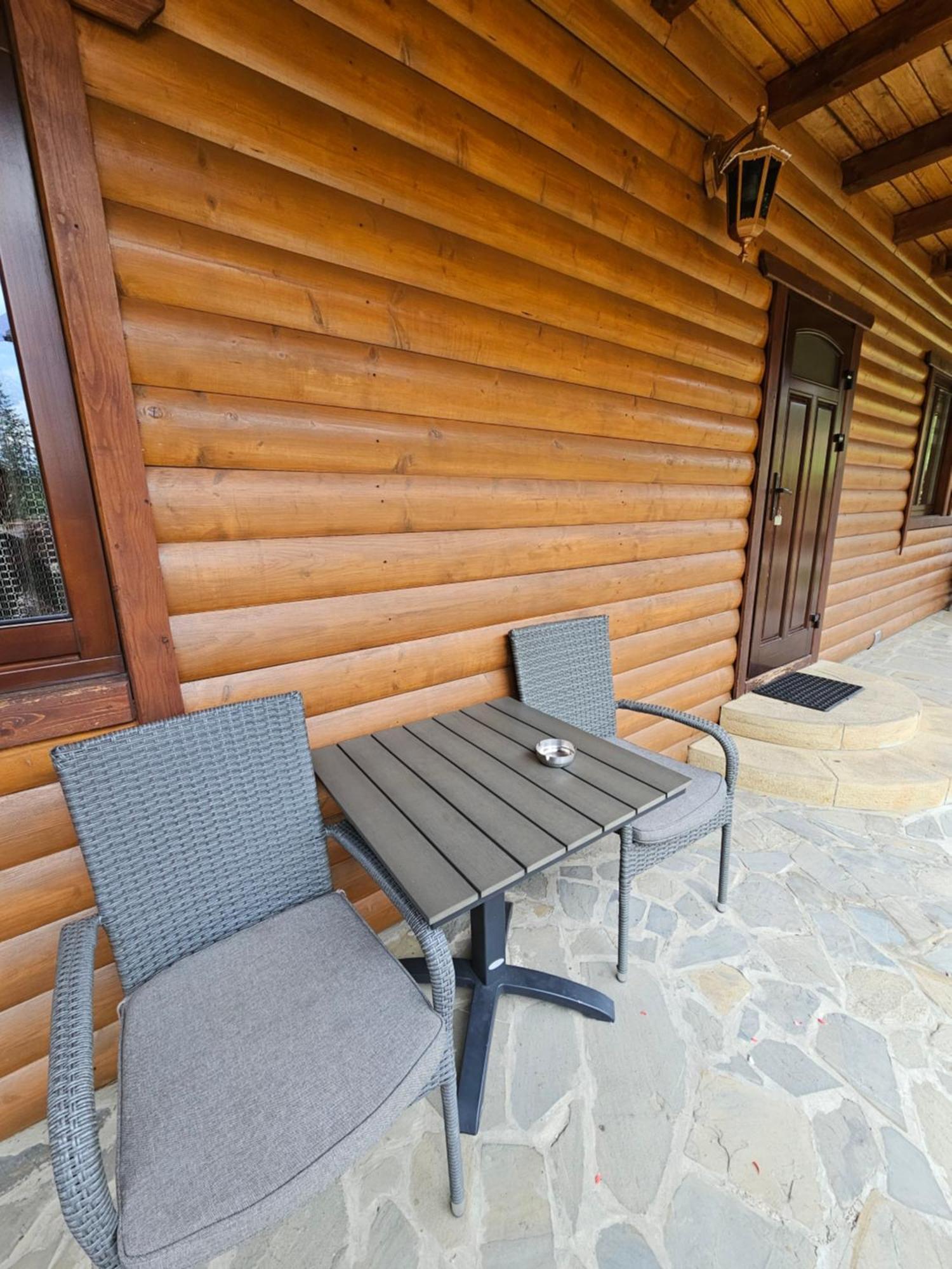 Guesthouse Kolo Druziv Tatariv Dış mekan fotoğraf