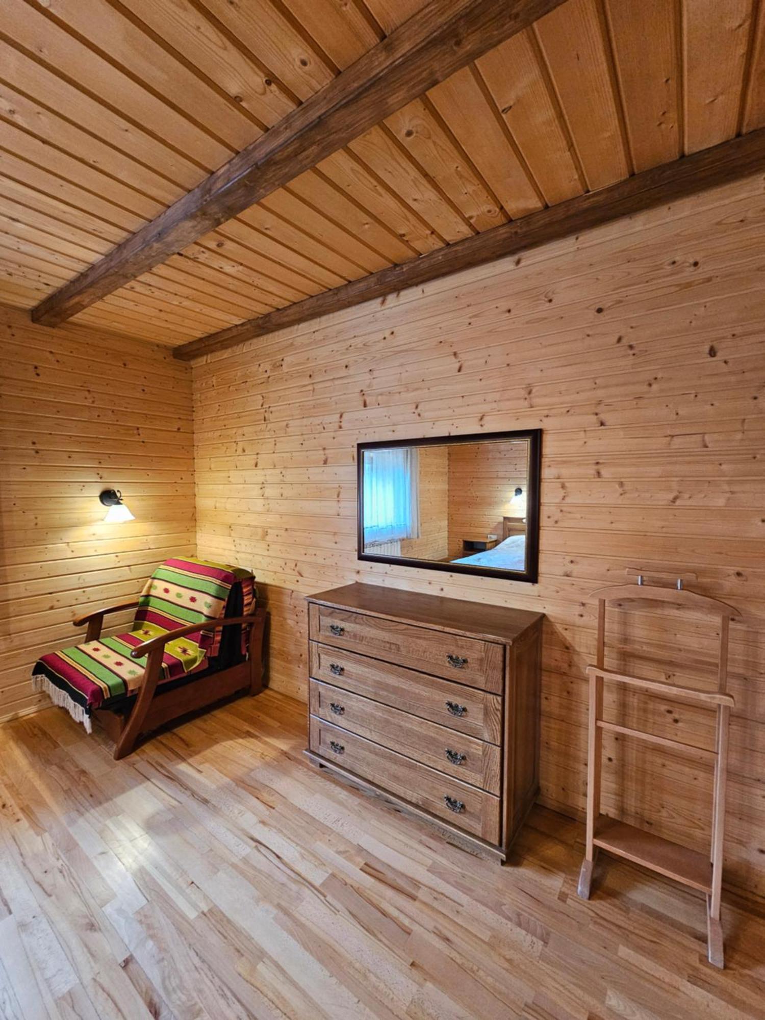 Guesthouse Kolo Druziv Tatariv Dış mekan fotoğraf