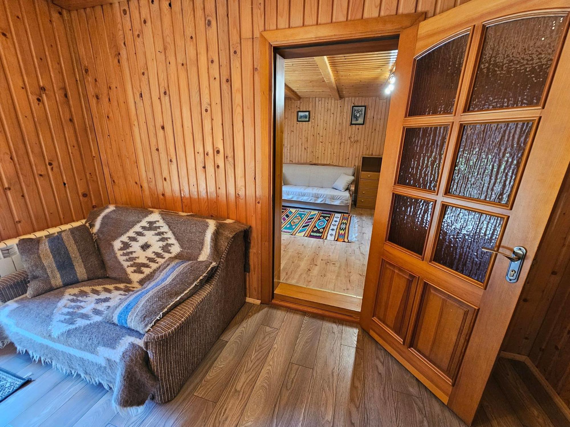 Guesthouse Kolo Druziv Tatariv Dış mekan fotoğraf