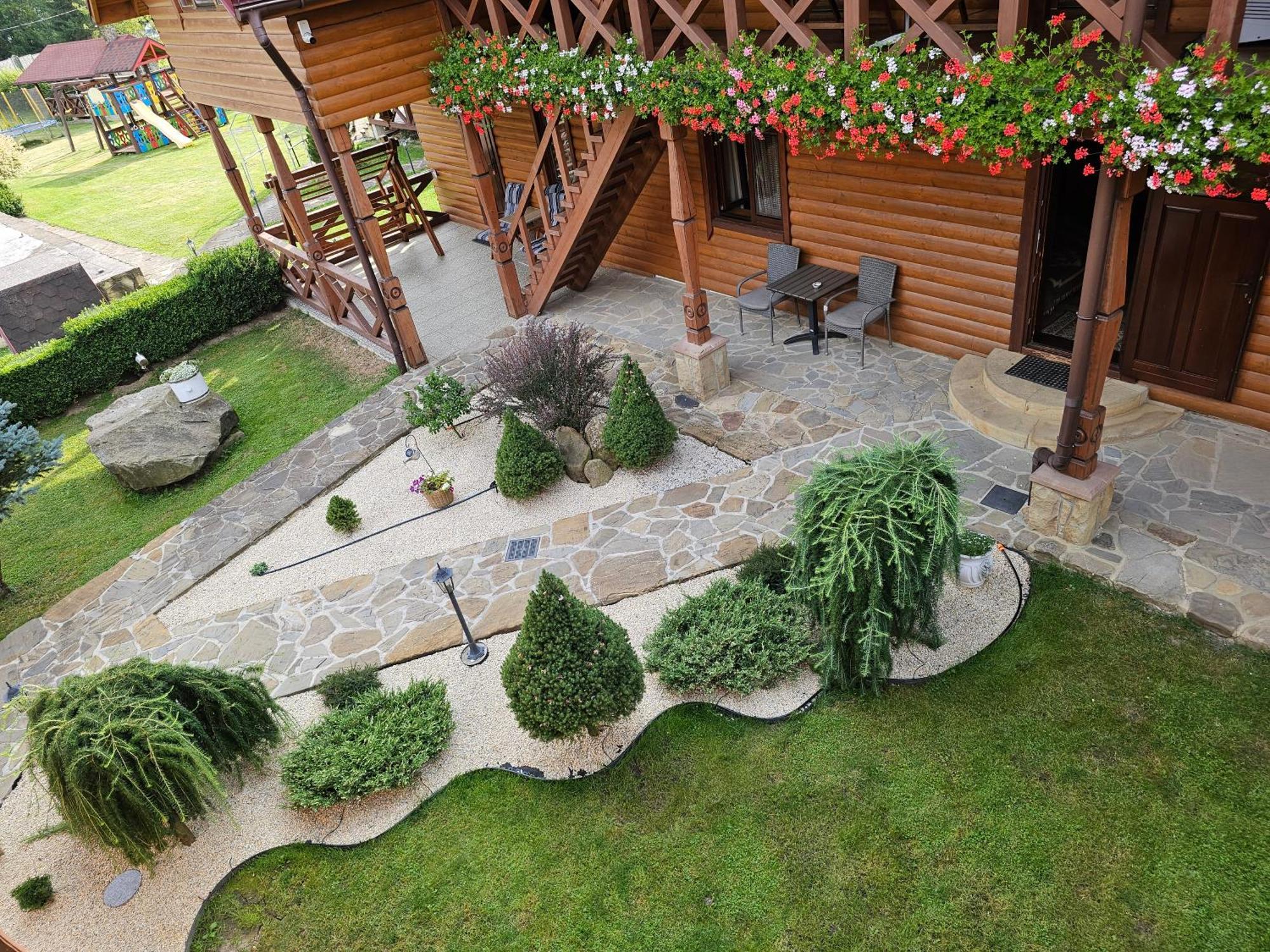 Guesthouse Kolo Druziv Tatariv Dış mekan fotoğraf