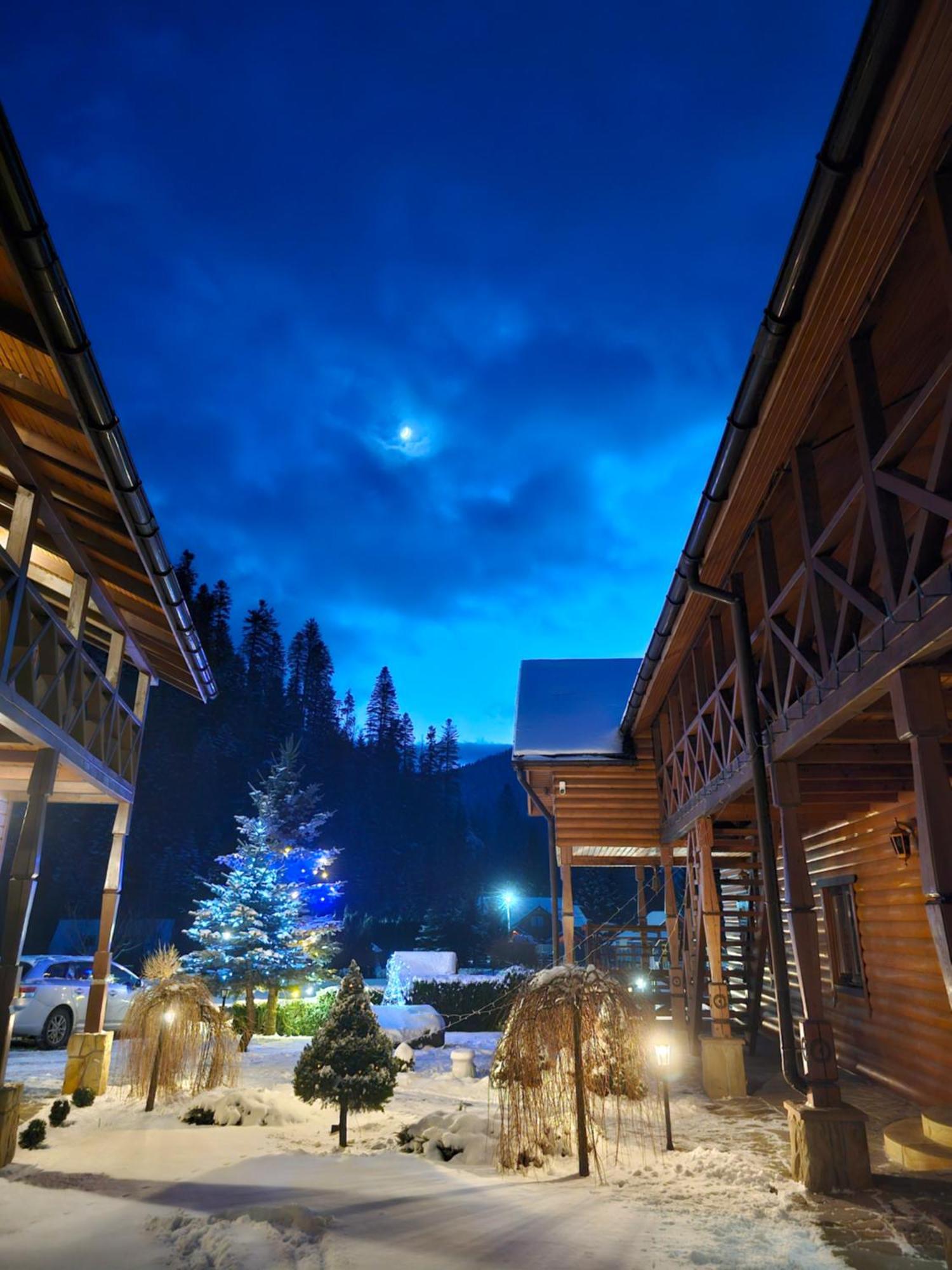 Guesthouse Kolo Druziv Tatariv Dış mekan fotoğraf